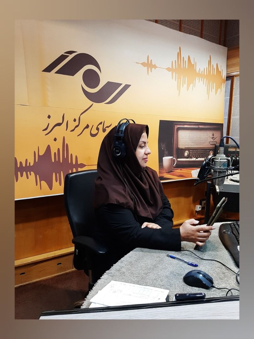مجریگری رادیو سفیر هنر